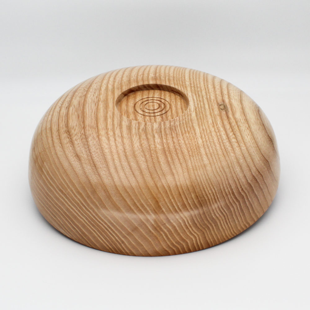 coupe sur pied en bois de frêne vue du dessous