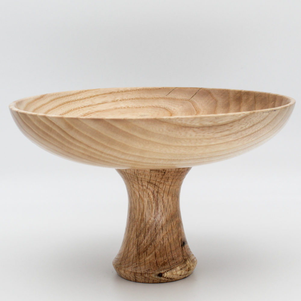 coupe sur pied en bois de frêne vue de face