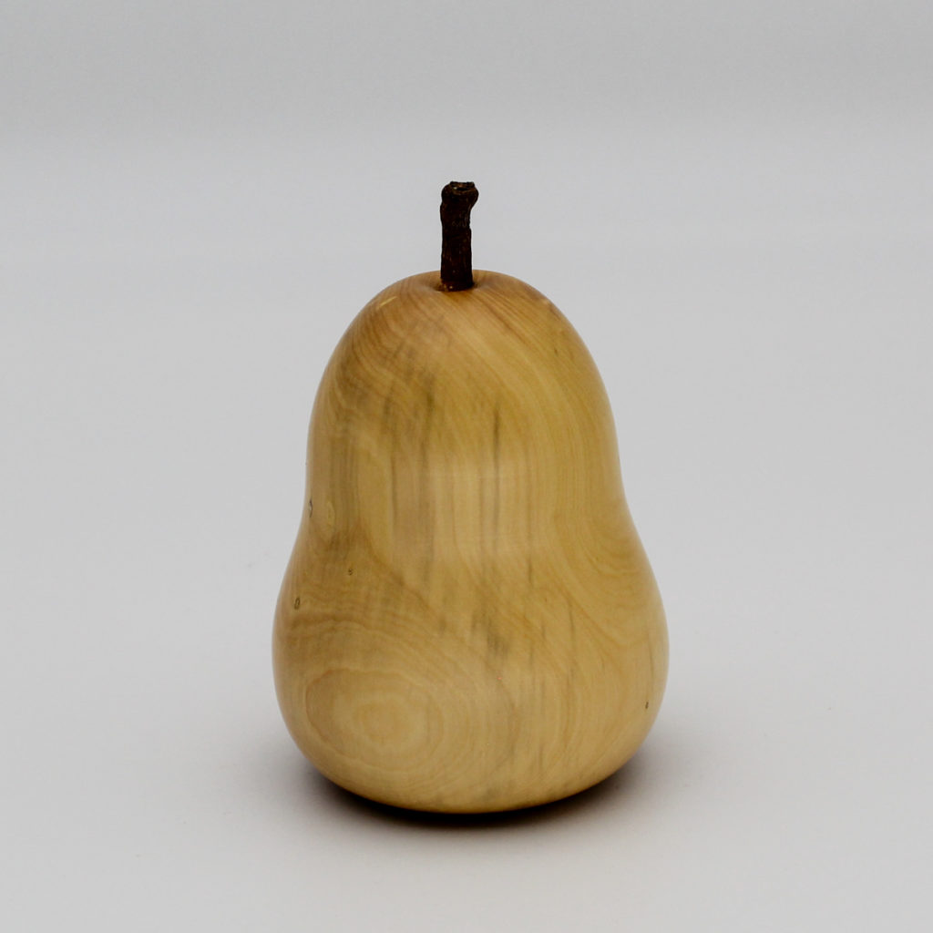 poire décorative en bois de buis vue de face