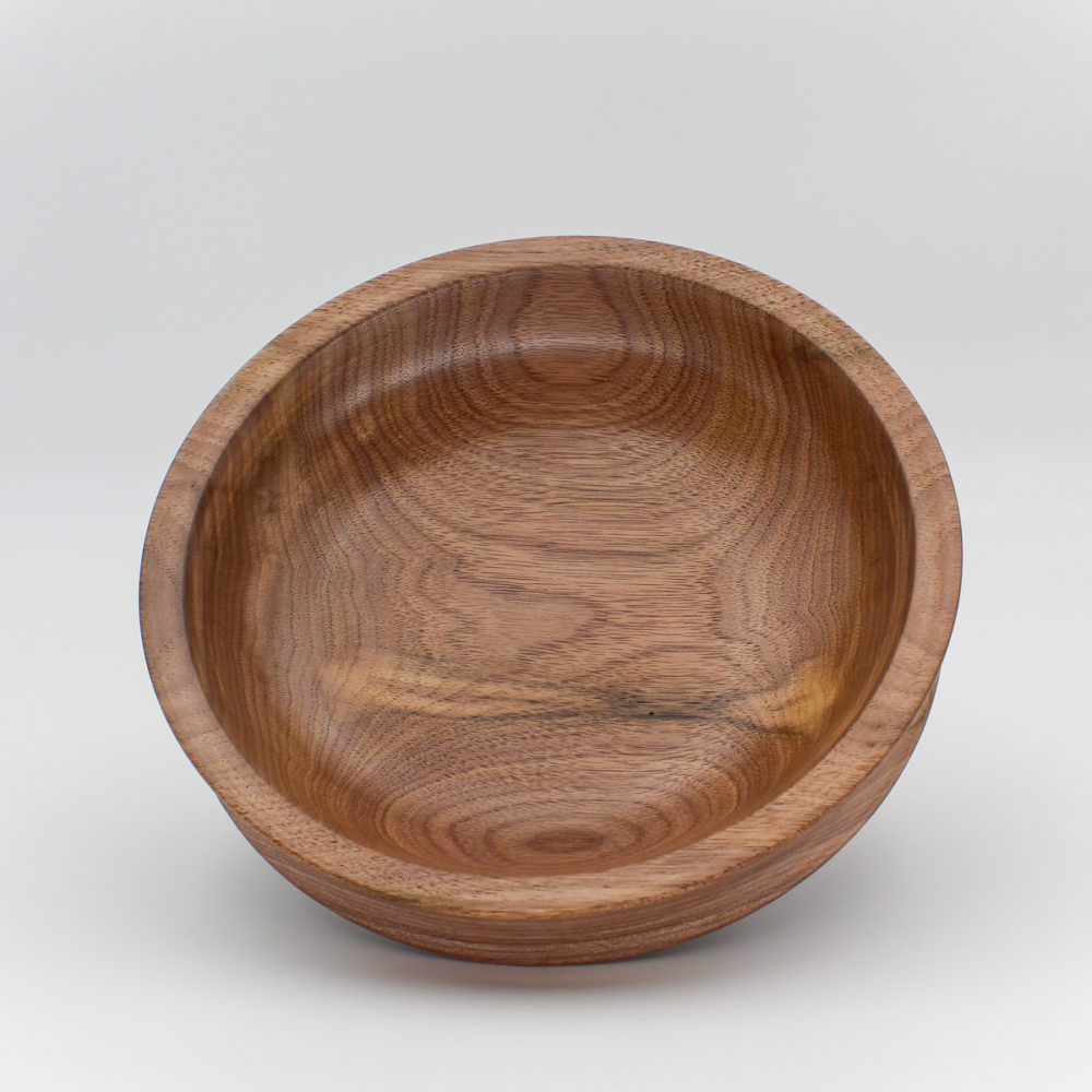 Plat en bois de noyer vue du dessus
