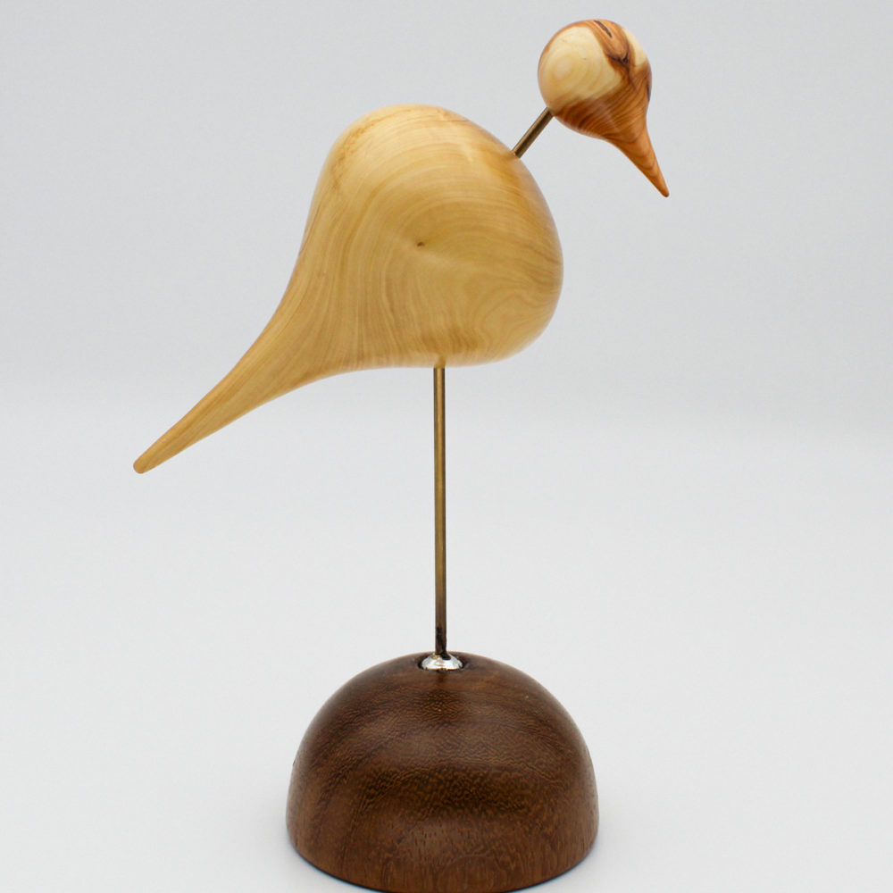 oiseau en bois de buis sur son socle
