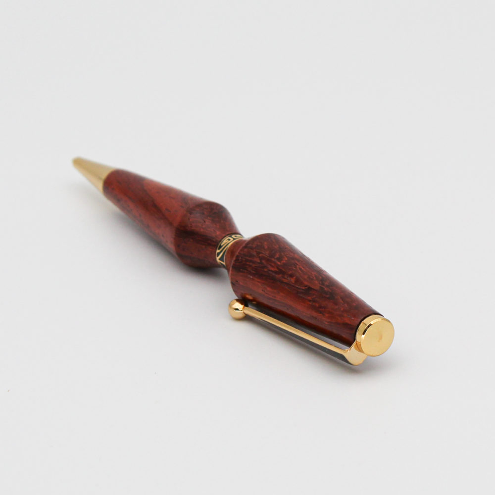 stylo en bois de padouk vue de coté arrière