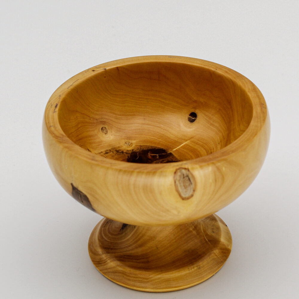 Petite coupe sur pied en bois de buis vue du dessus
