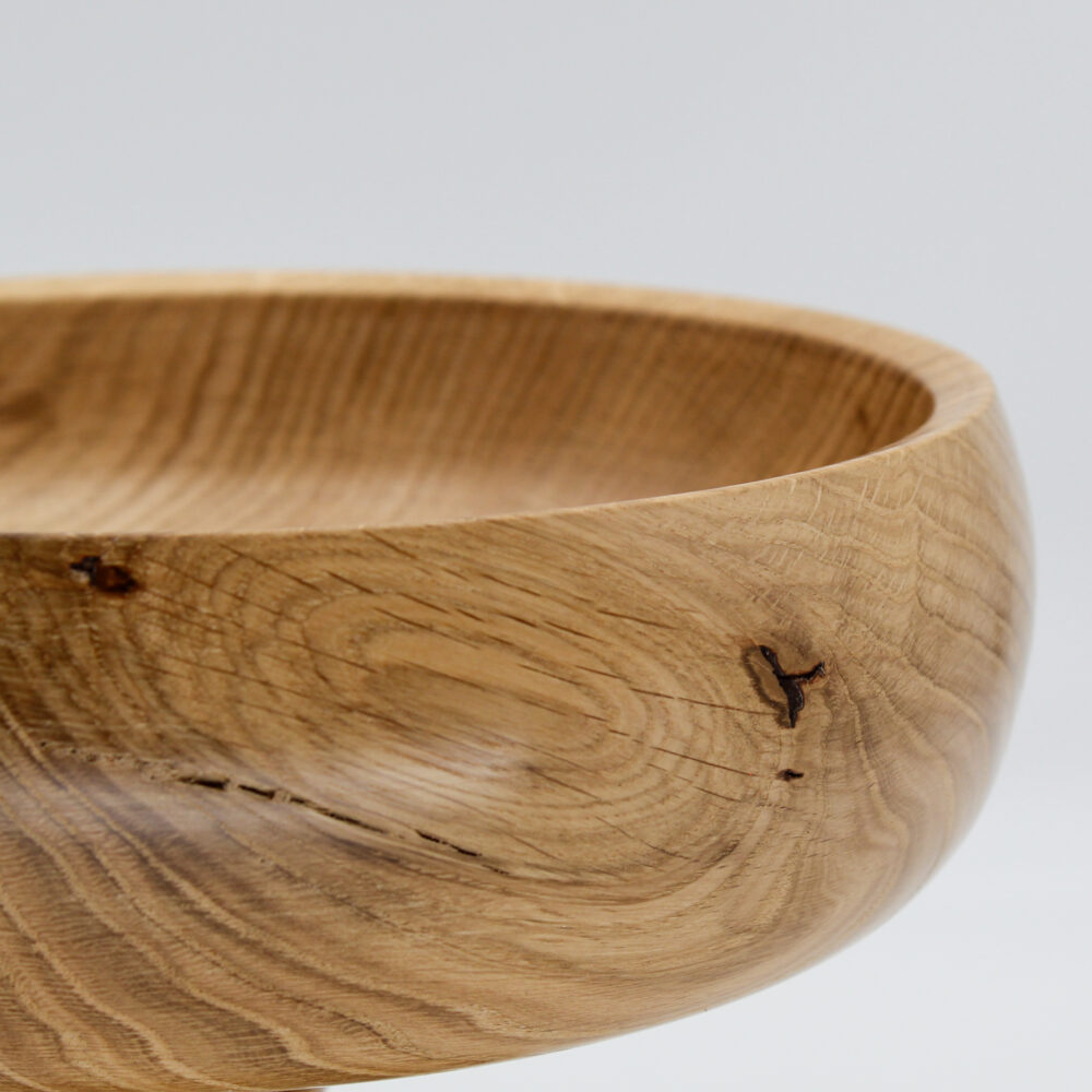 grande coupe en chêne sur pied en albizia vue de détail