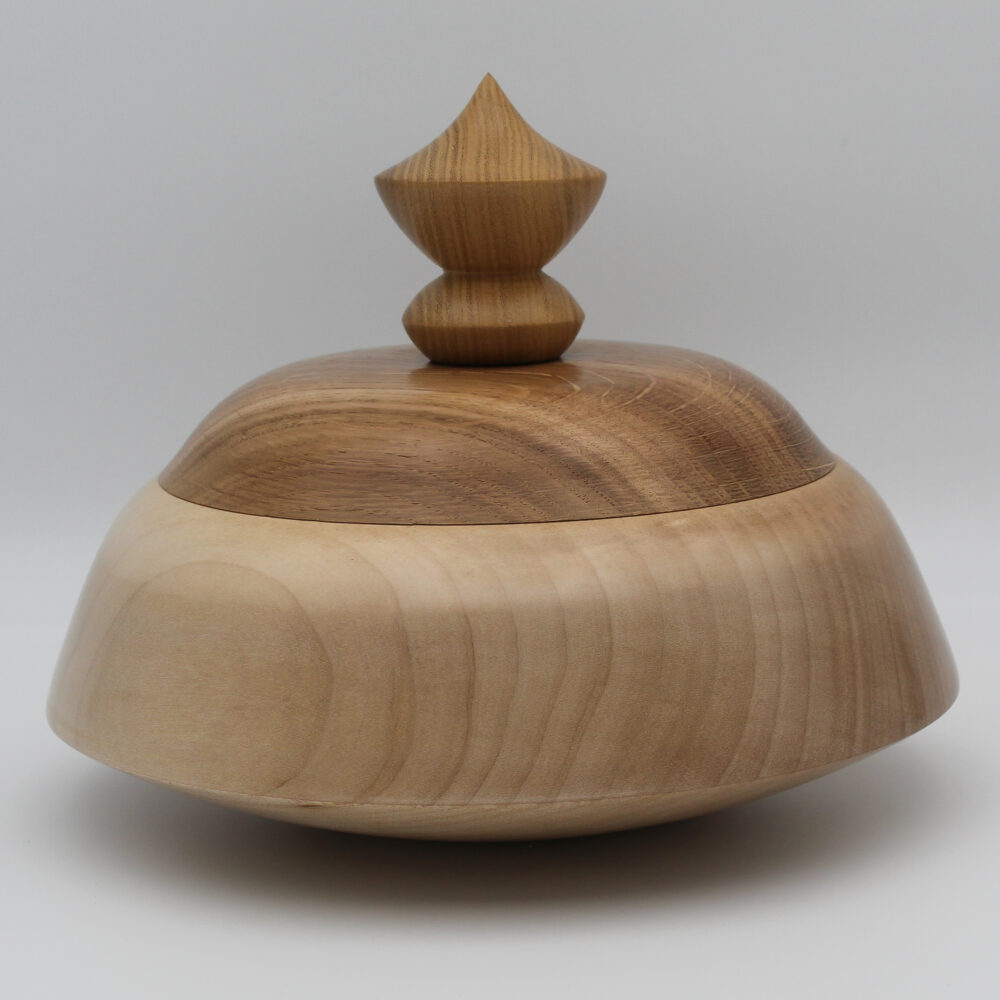 Grande boite à bijoux en bois de frêne, couvercle en chêne et acacia
