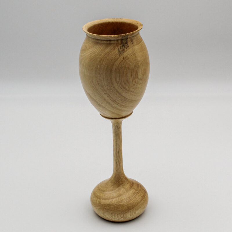 Coupe fine sur pied en bois de figuier