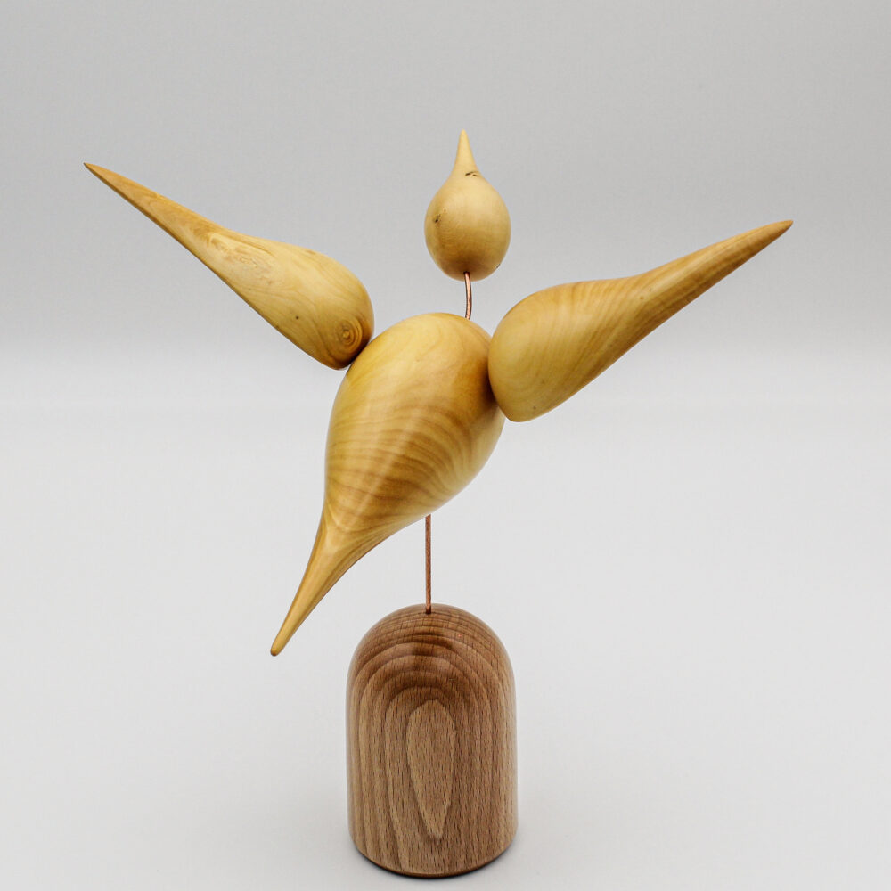 oiseau en vol en bois pour décoration