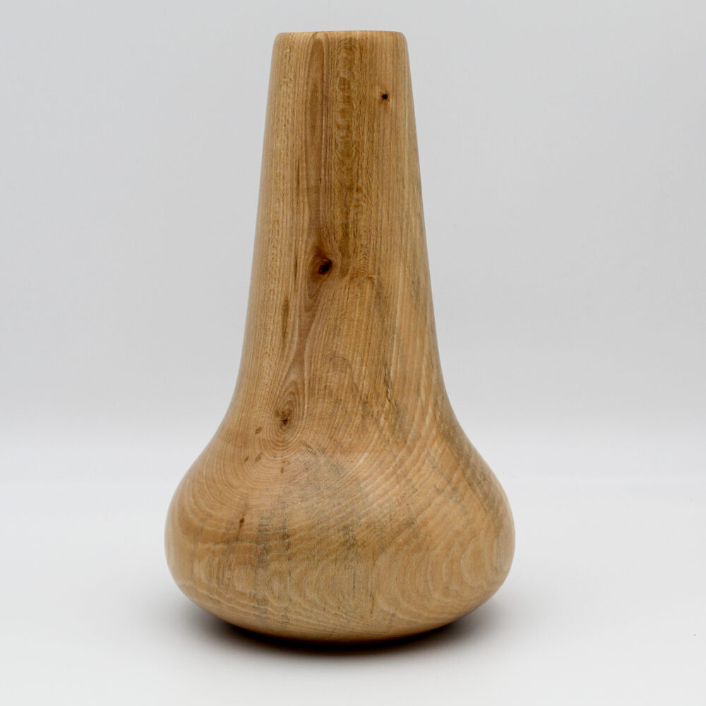 Vase en bois vue de face
