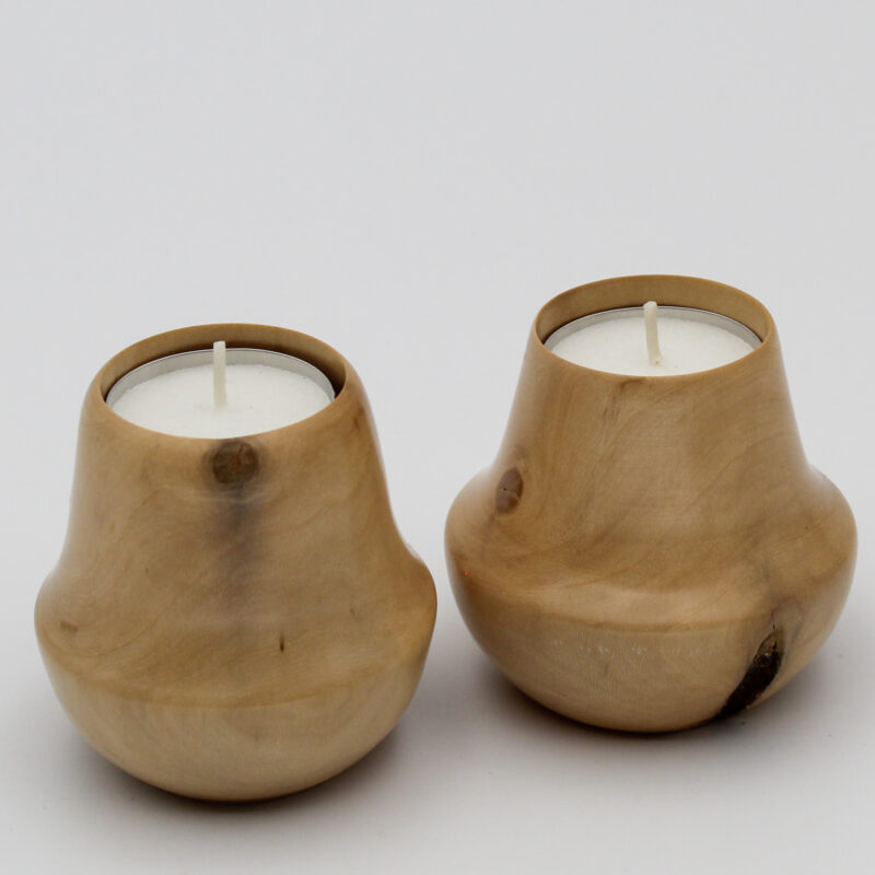 duo de bougeoirs en bois de houx