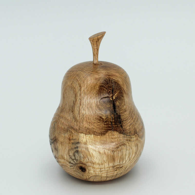 Poire décorative en bois